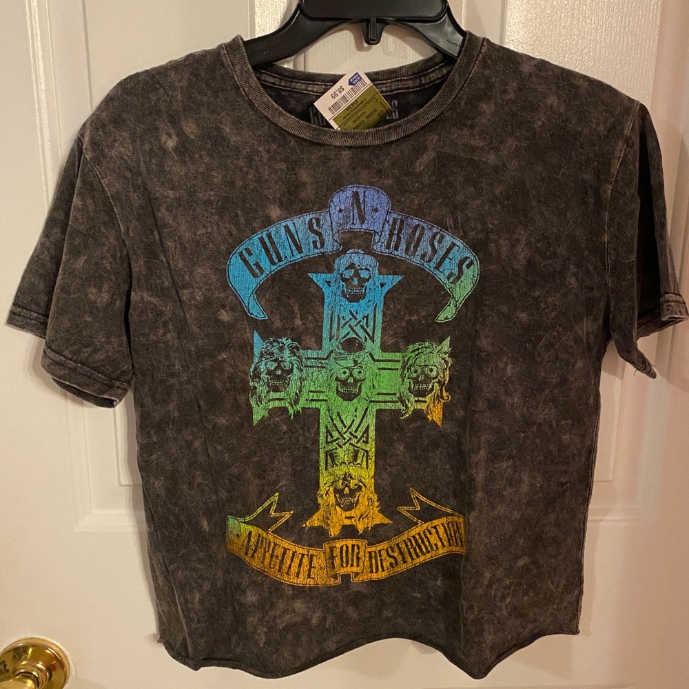 Guns and Roses crop tee